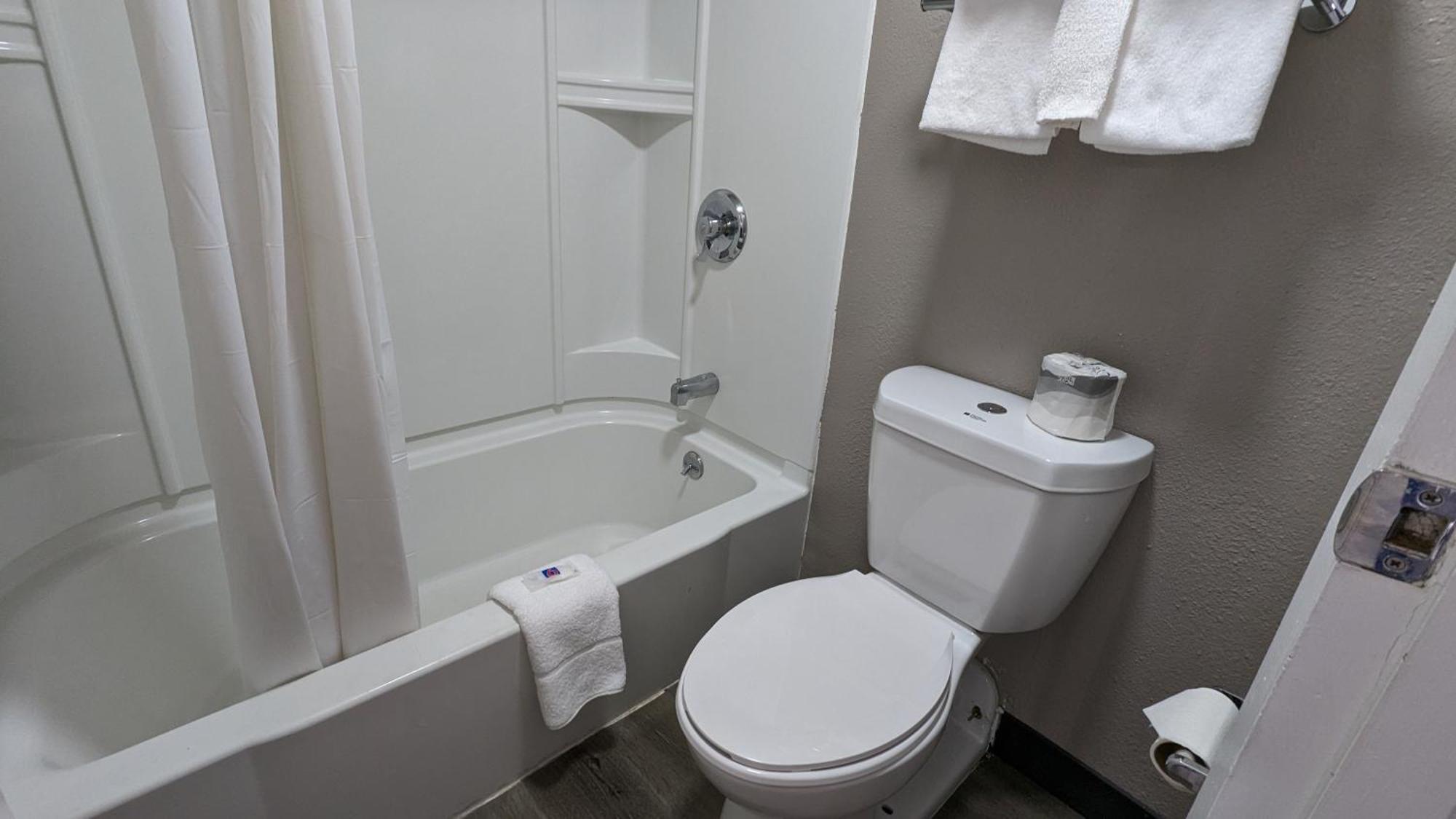 Motel 6-Leominster, Ma מראה חיצוני תמונה