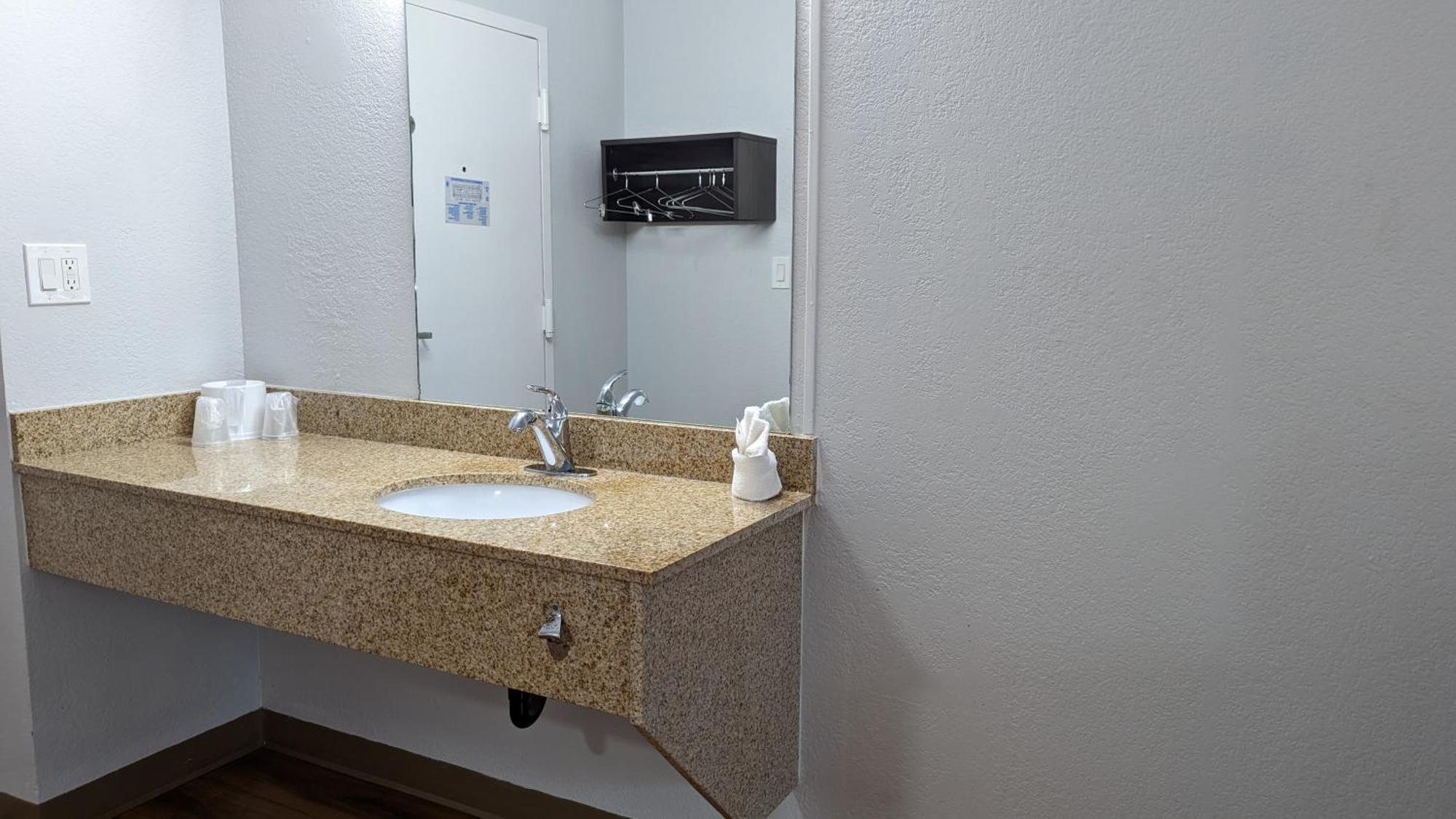 Motel 6-Leominster, Ma מראה חיצוני תמונה